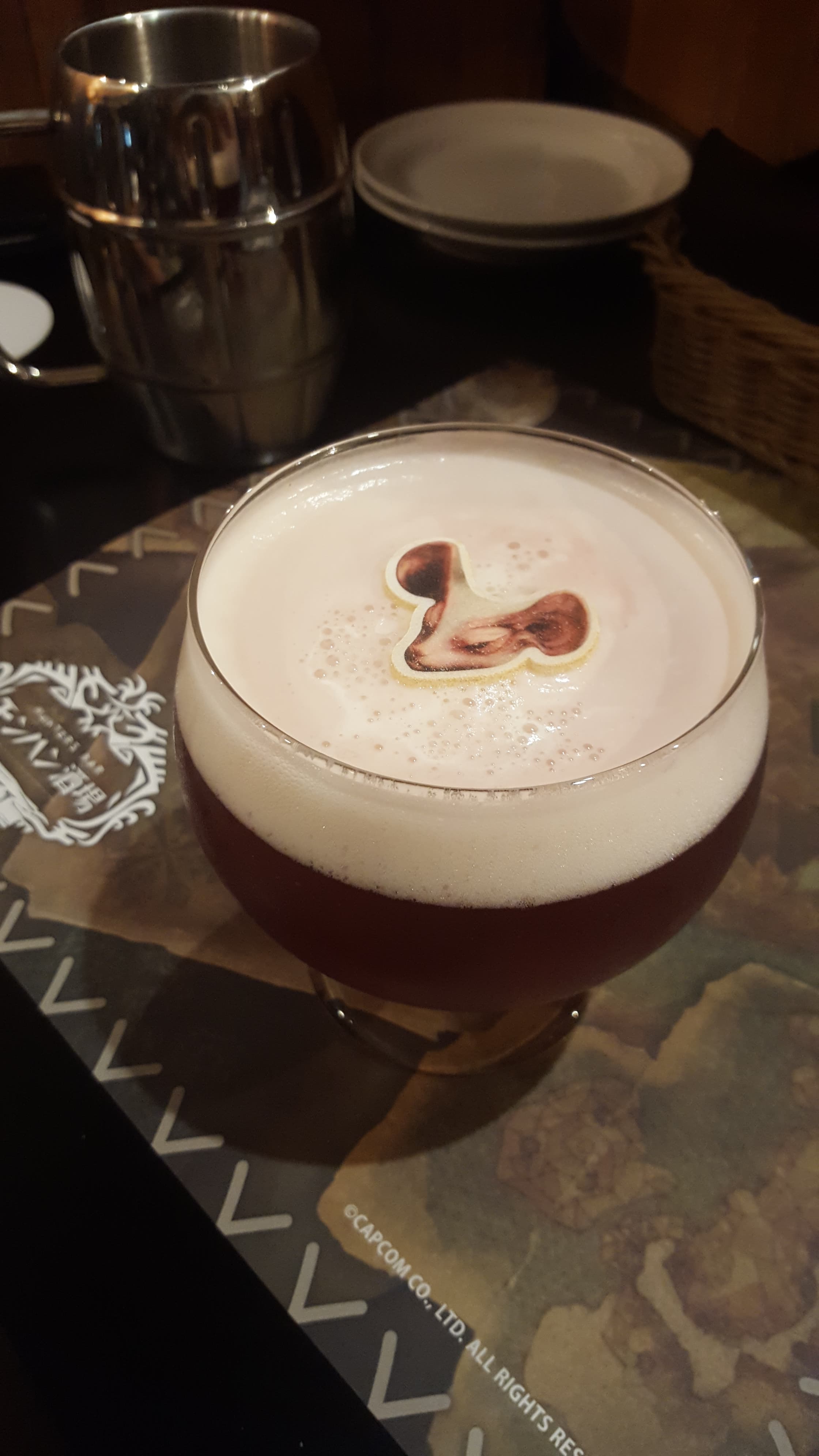 This hilariously adorable Paolumu Cassis Cocktail